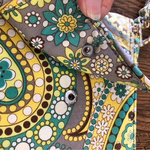 Vera Bradley Lemon Parfait Tiny Traveler Crossbody - Picture 10 of 14